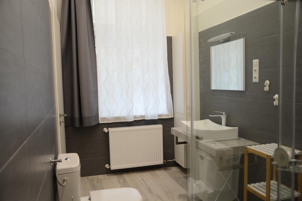 Kiraly Art Apartment بودابست المظهر الخارجي الصورة